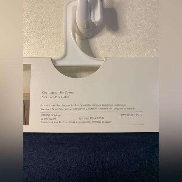 Studio 3B Table Runner - Picture 5 of 6